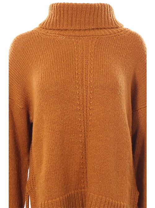 Virgin wool high neck ALPHA | AD8551G5074